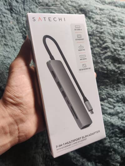 Satechi 7-in-1 USB-C Hub