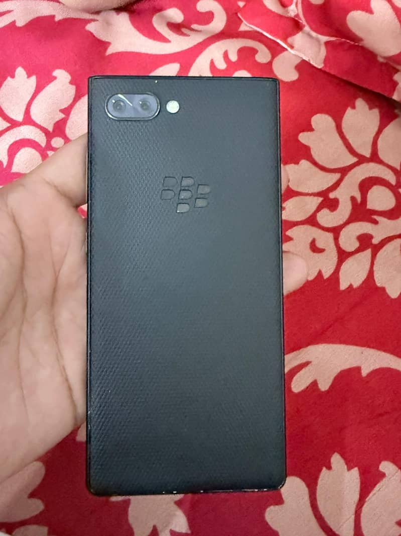 Blackberry Key2 3