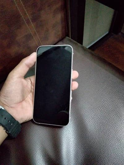 Apple iPhone 13