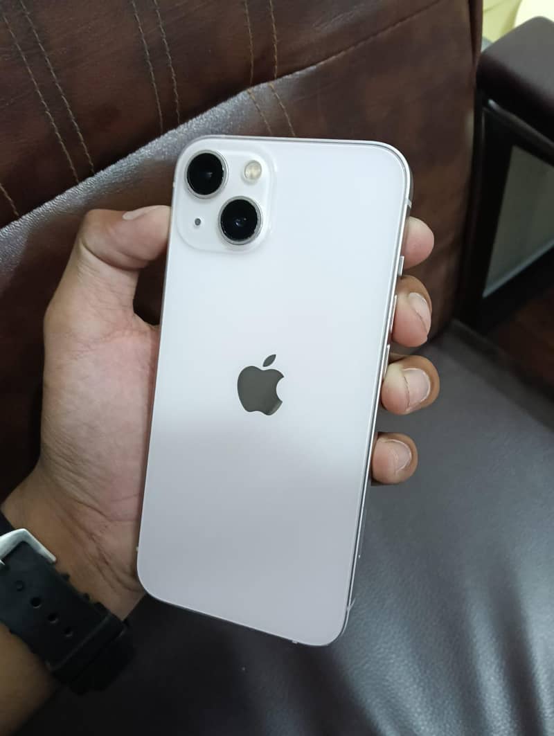 Apple iPhone 13 3