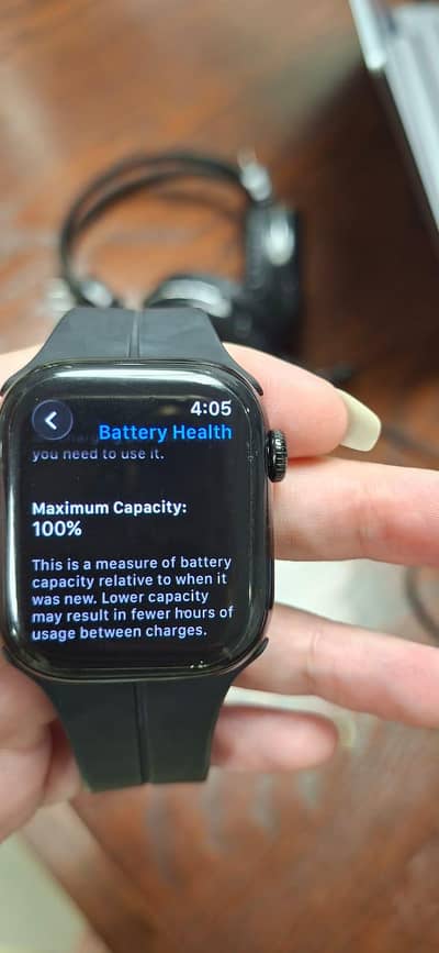 Apple Watch Series 10 (42mm) in 10/10 condition
