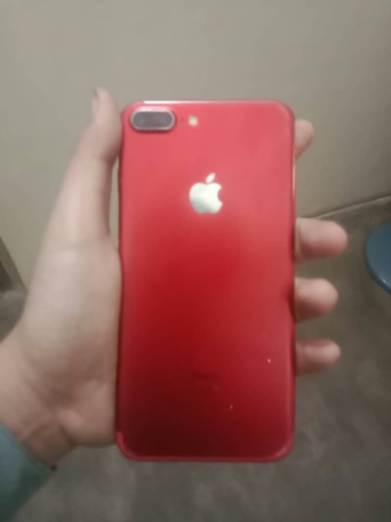 Apple iPhone 7 Plus 3