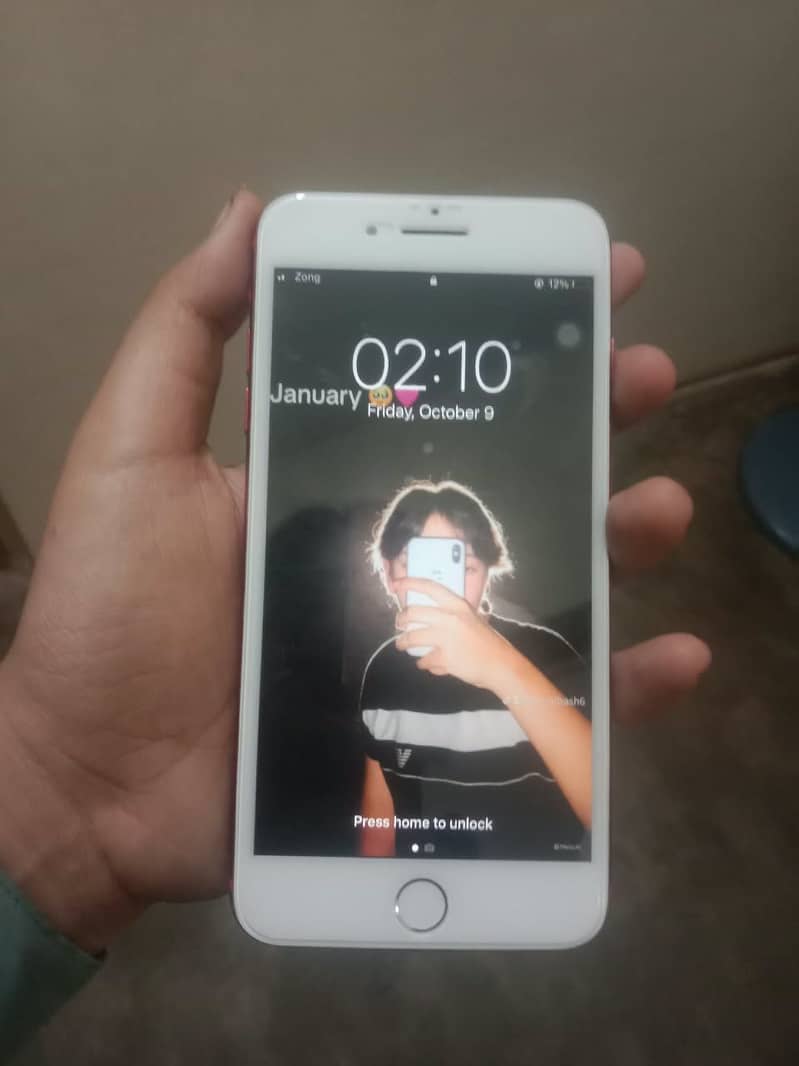 Apple iPhone 7 Plus 4