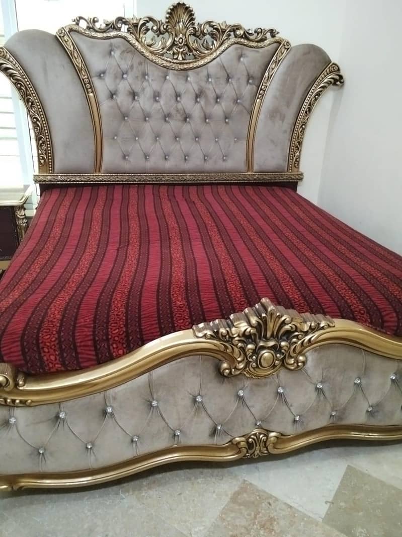 Bed King size Double bed 2
