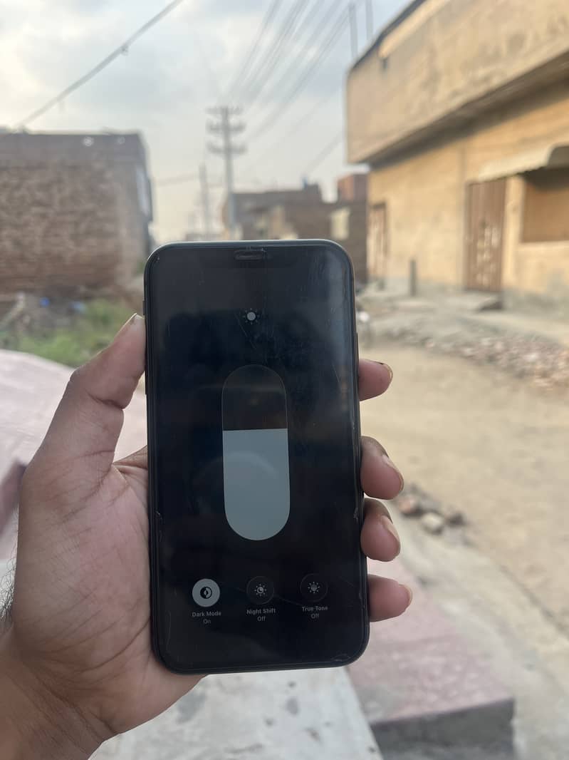 Apple iPhone 11 1