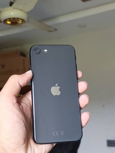 Iphone SE 2020 64 GB / Water Pack