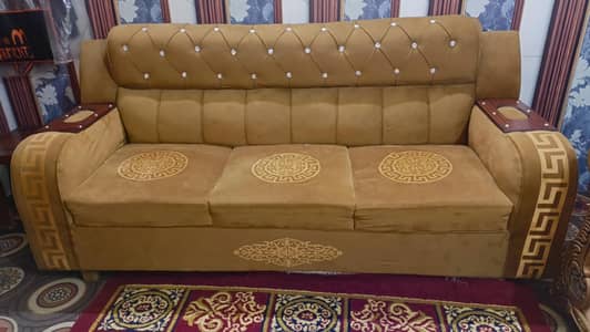 6 Seater Sofa for Sale with Good Condition
