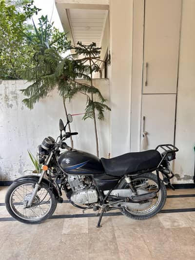 Suzuki Gs 150 2015