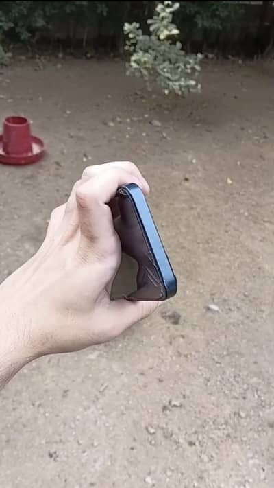 Apple iPhone 14