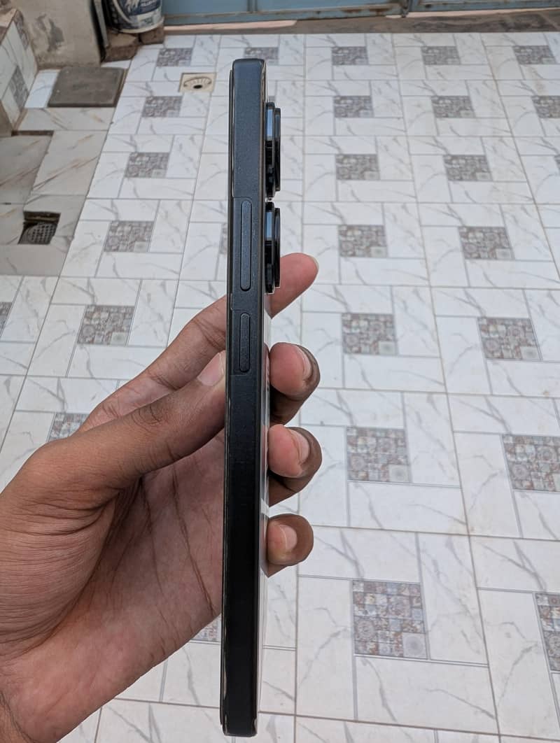 Xiaomi Redmi Note 13 Pro 3