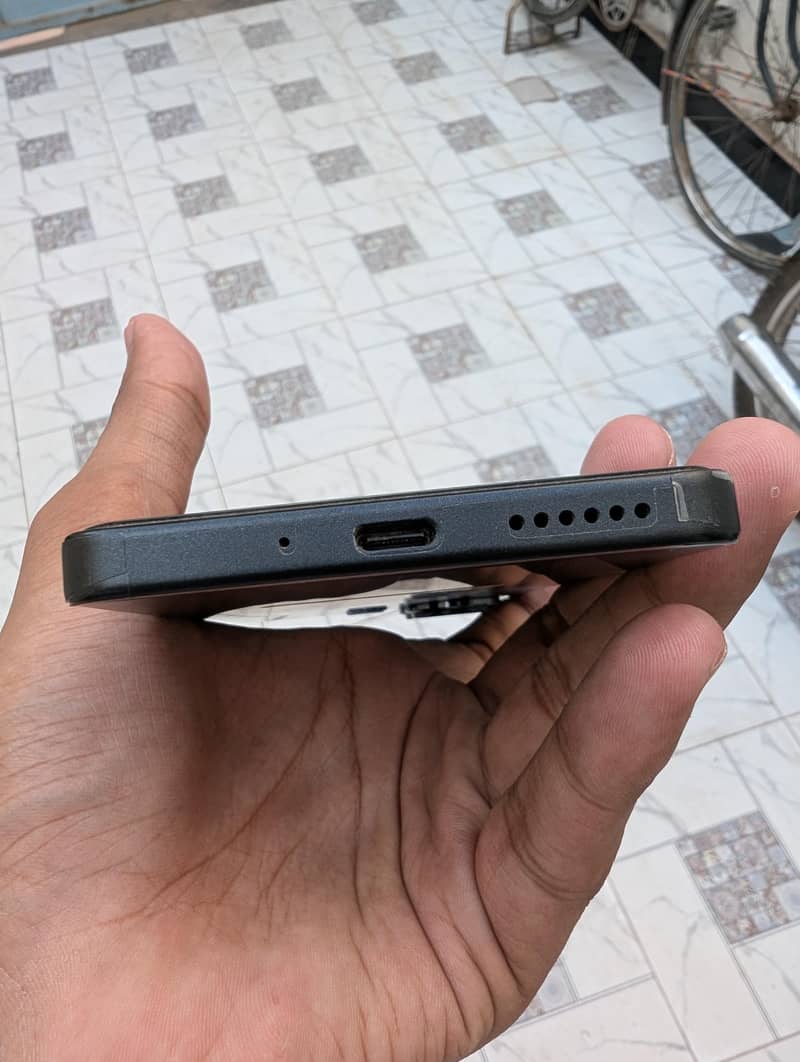 Xiaomi Redmi Note 13 Pro 4