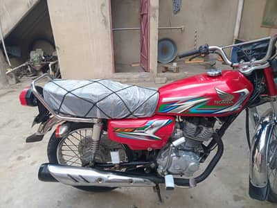 I'm selling my honda 125 2023