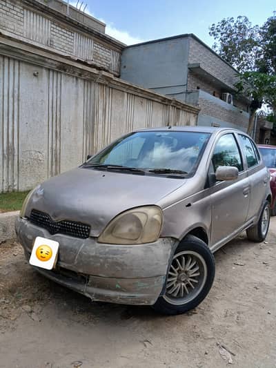 Toyota Vitz 2001