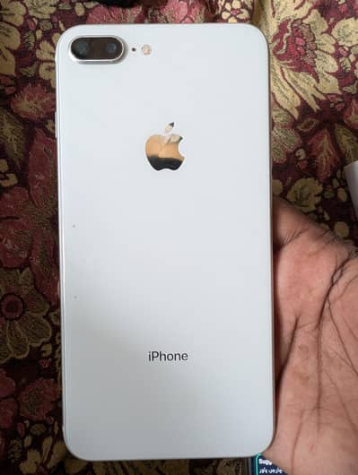 iPhone 8 Plus