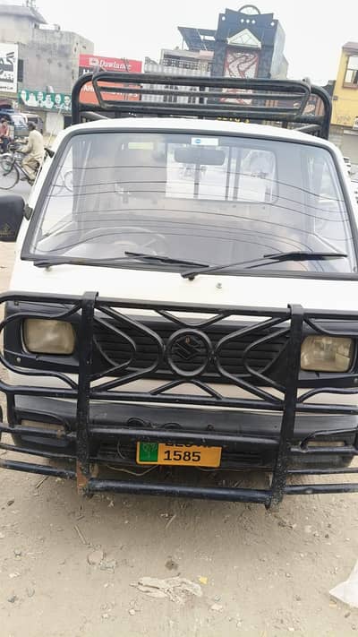 Suzuki Ravi 2013