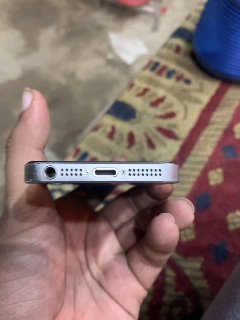 Apple iPhone SE 1