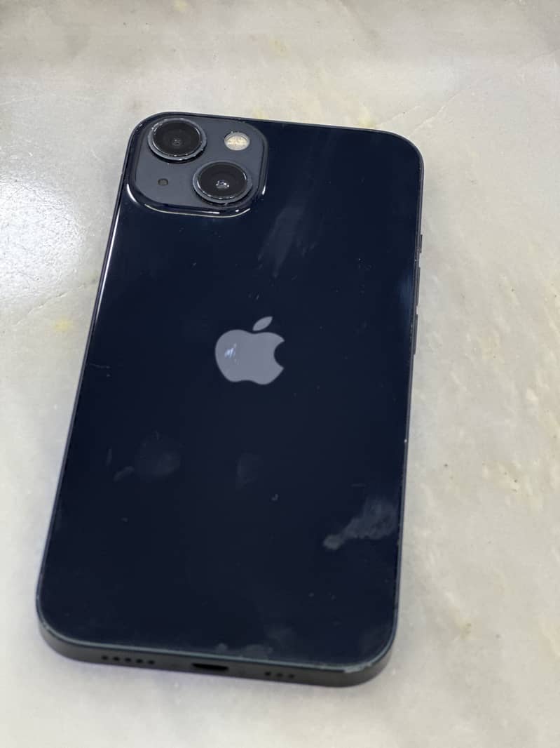 Apple iPhone 13 3