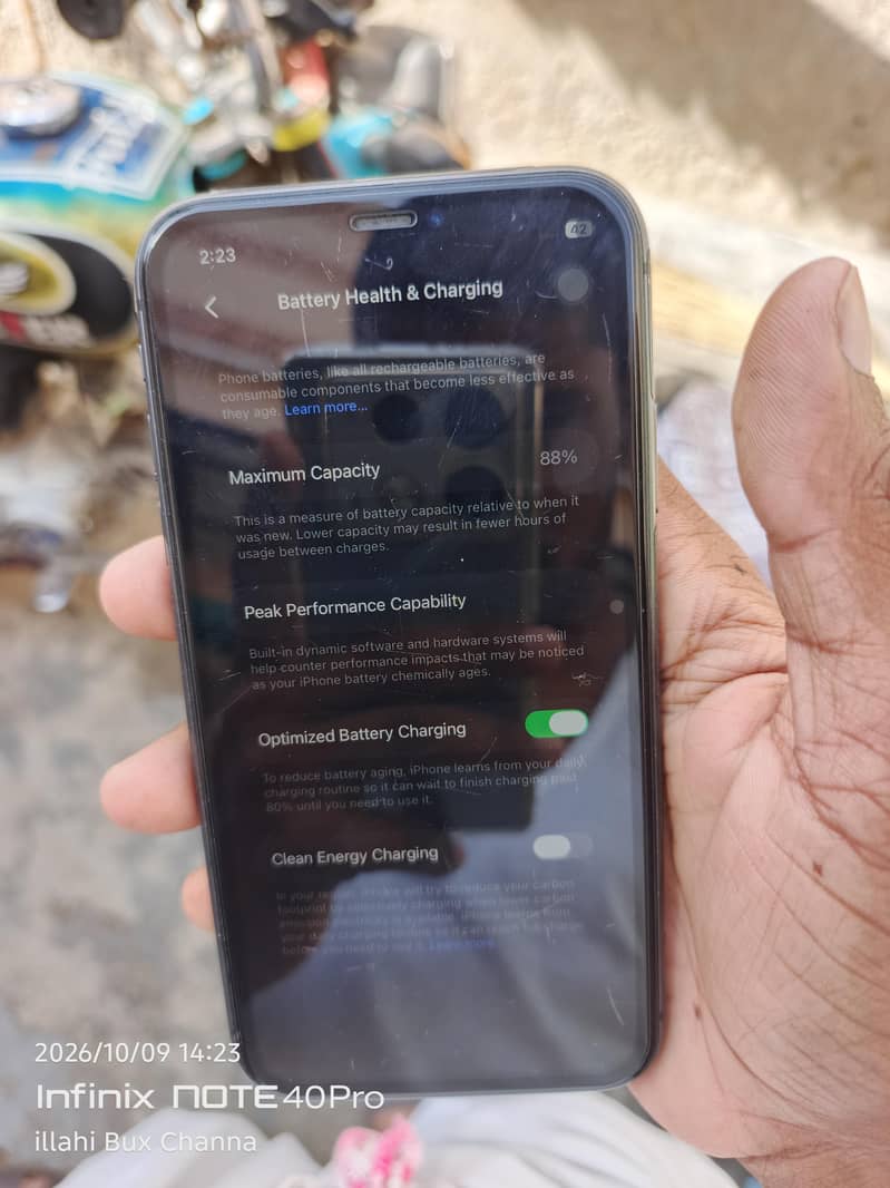 iPhone 11 5
