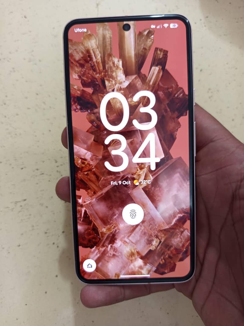 Google Pixel 8 2