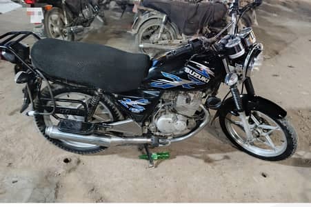 Suzuki Gs 150 SE