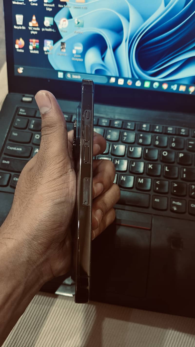 Apple iPhone 13 Pro 5