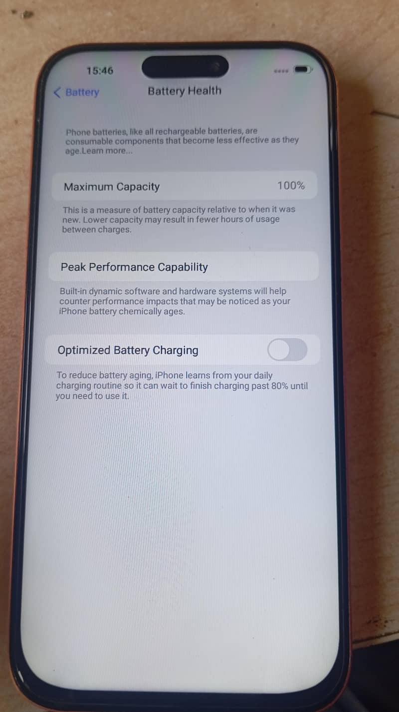 Apple iPhone 17 Pro Max 4