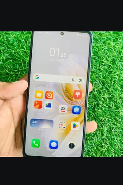 Tecno CAMON 20