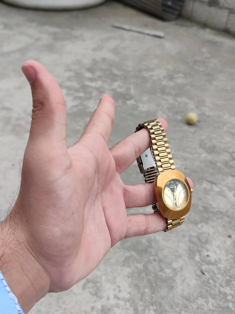 watch 2