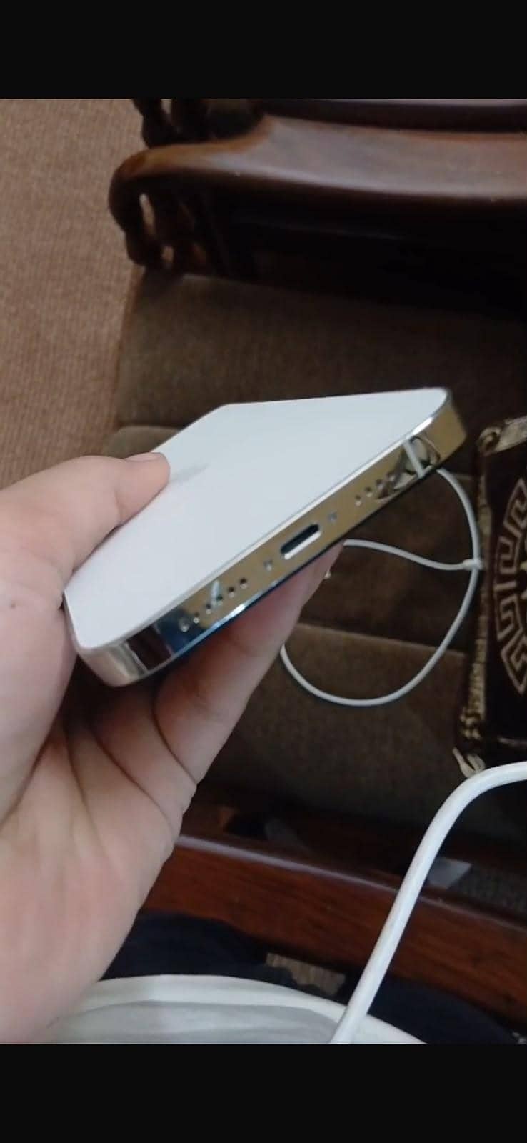 Apple iPhone 13 Pro Max 4