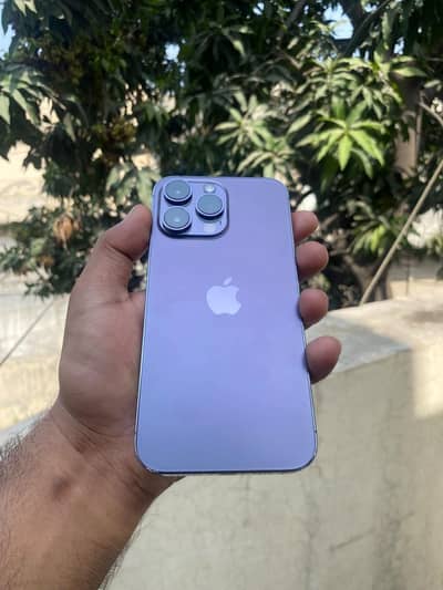 IiPhone 14 Pro Max jv