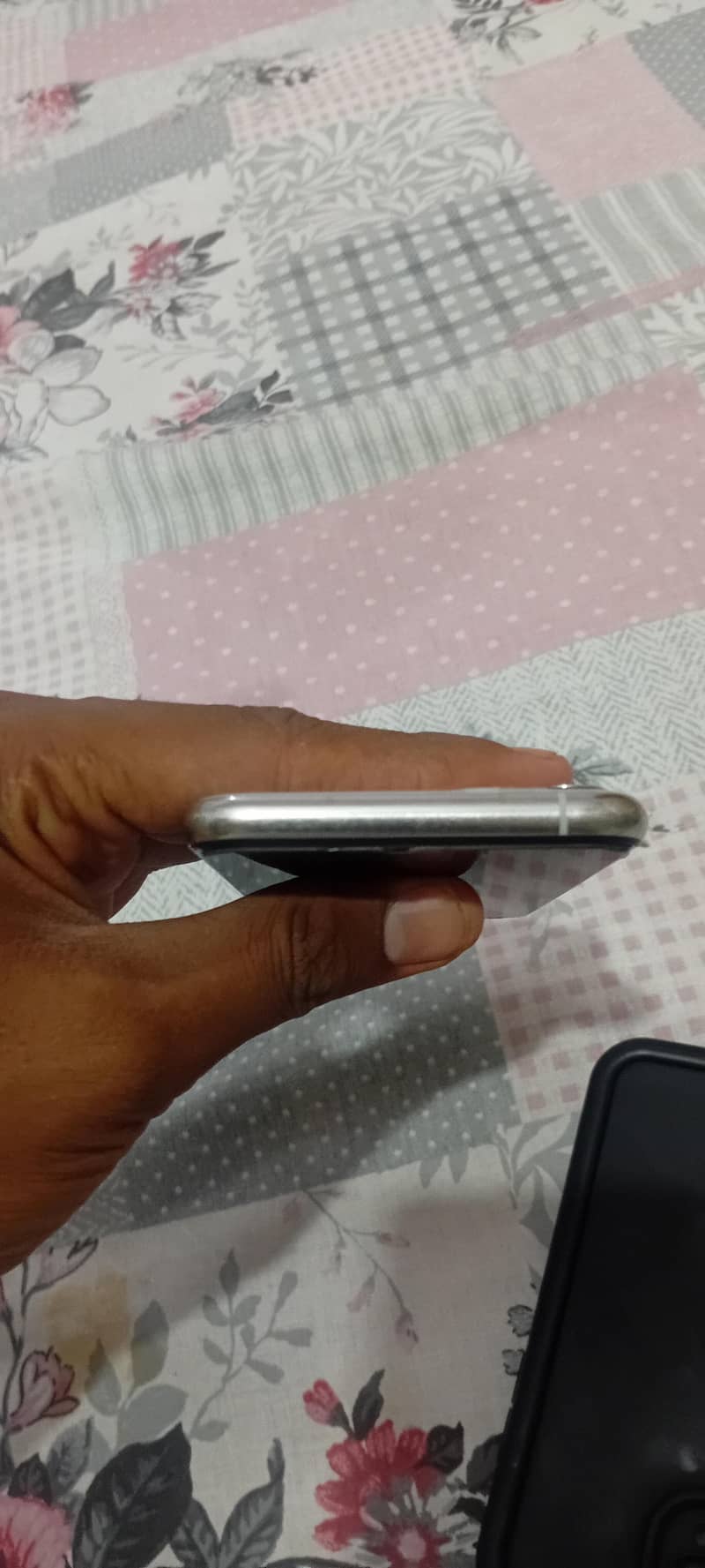 Iphone 11pro 4