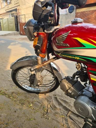 HONDA CD 70 JUST LIKE A NEW