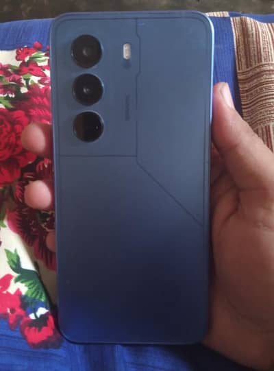 Itel P70