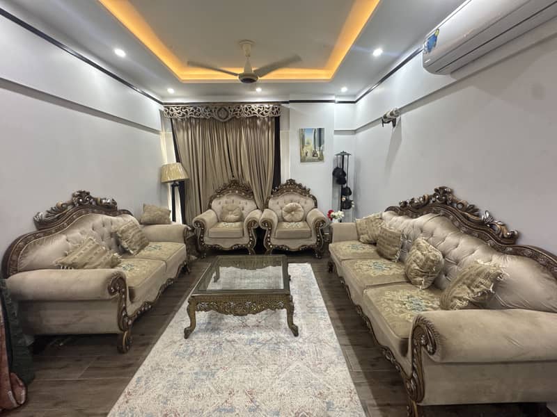 Sofa set 0
