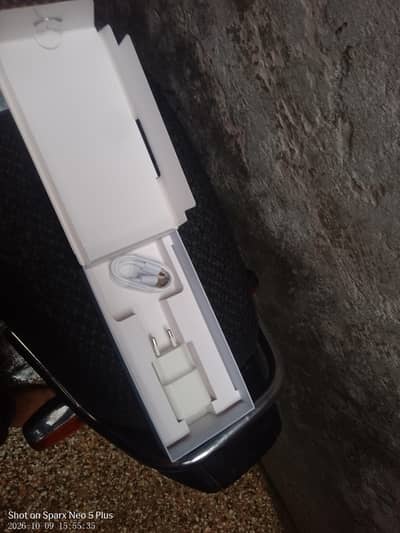 Tecno spark 50 . . 12/128 read add