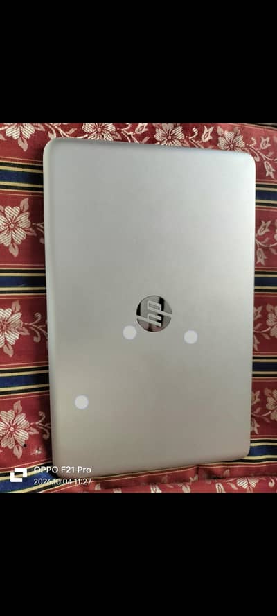 HP laptop 8/256 /16inch Display tuch