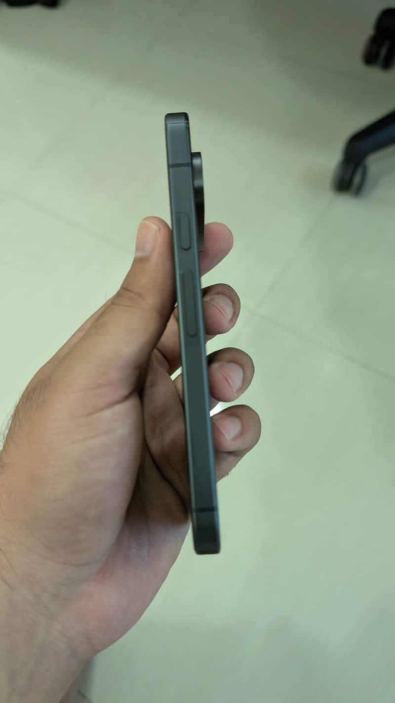 Google Pixel 9 3