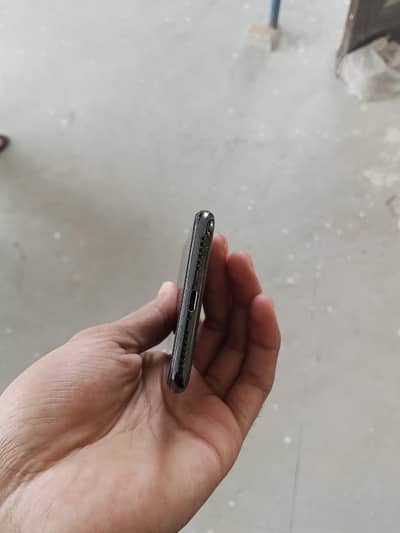 Apple iPhone X