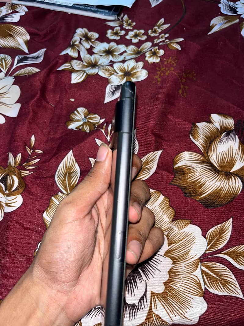 Google pixel 7 4