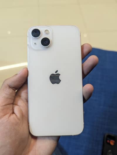 Apple iPhone 13