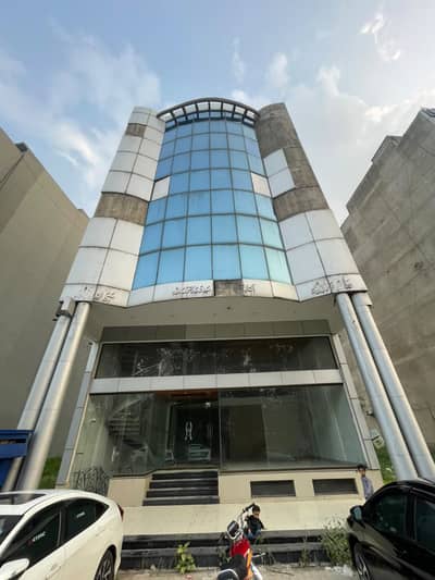 08 Marla Commercial Plaza for Rent with 7 Floors