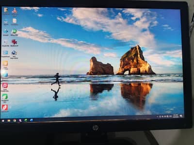 I5 4th Generation PC with LCD 24 Inches, RGB Mouse for sale