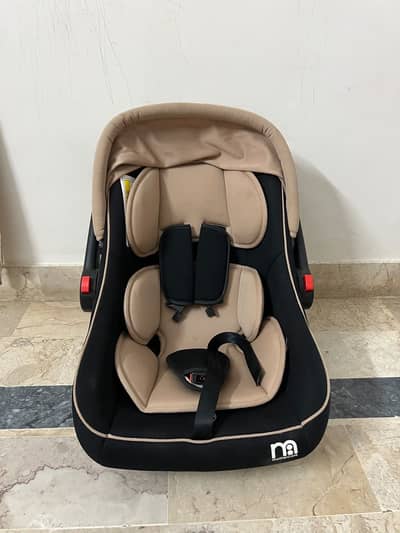 carry cot (Mother cares)