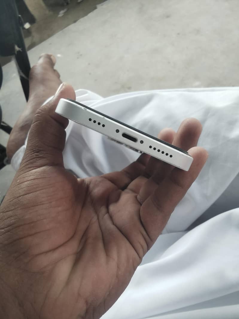 Apple iPhone XR 2