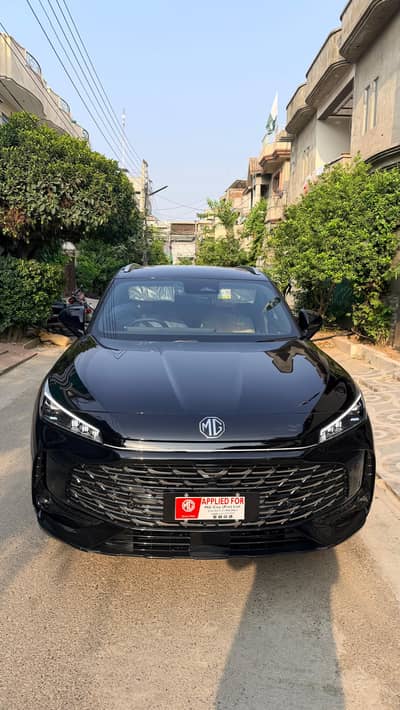 MG HS 2026 brand new only 500km driven