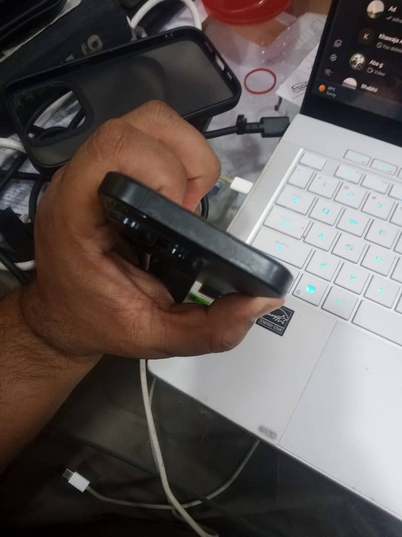 Apple iPhone 15 Pro 1
