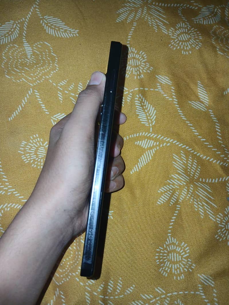 Infinix Note 30 6