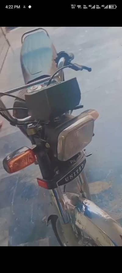 bike ko number lagny Wala hai