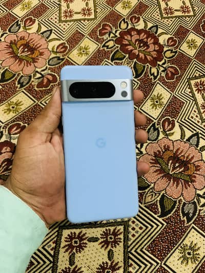 Google Pixel 8 Pro waterpack