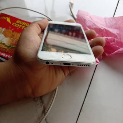Apple iPhone 6